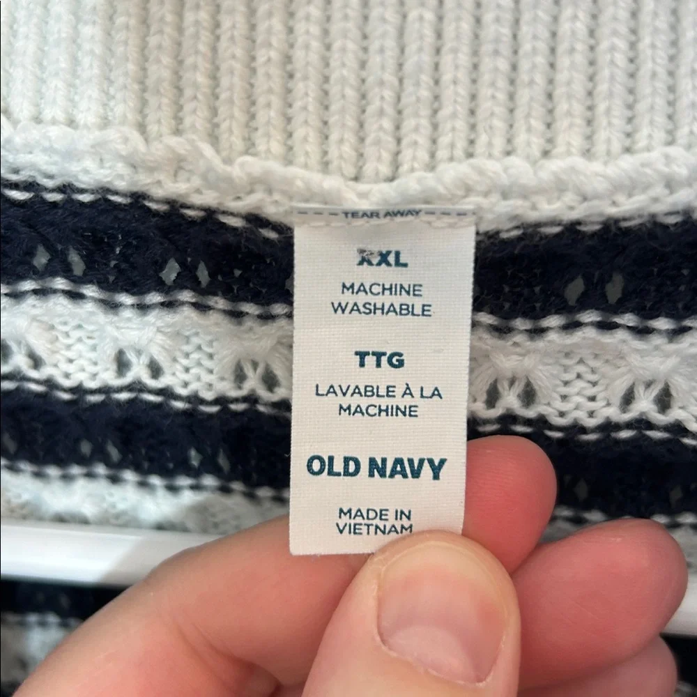 Old Navy Button-Down Crochet Sweater Navy Stripes size XXL - Picture 2 of 9